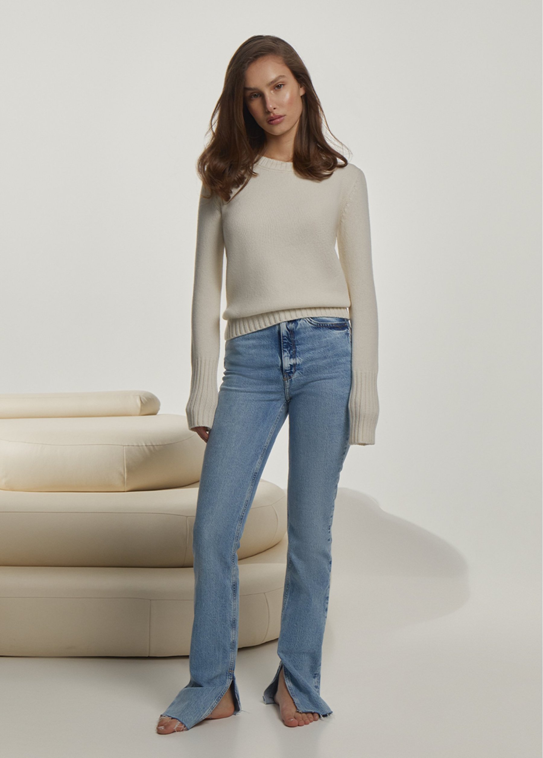 Women's jumper milk, Mareoni — on model, lifestyle