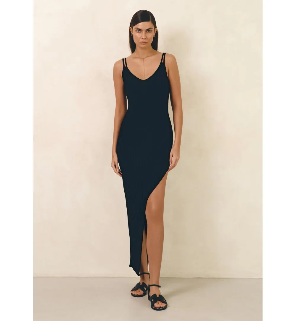 Sundress with V-shaped cut